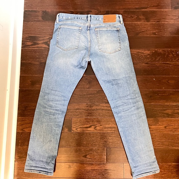 GAP 30x30 Slim Light Blue Denim - Picture 2 of 3